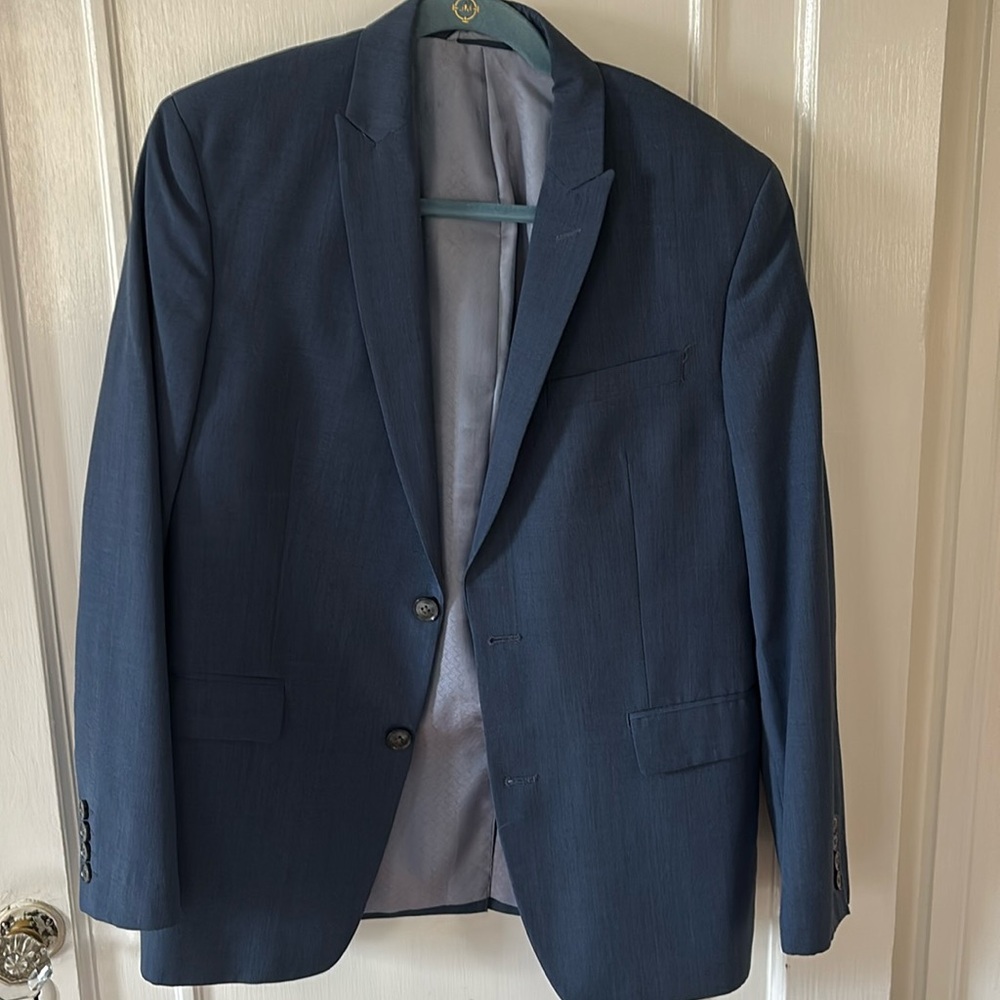 BAR III 38S men’s dress jacket. Blue